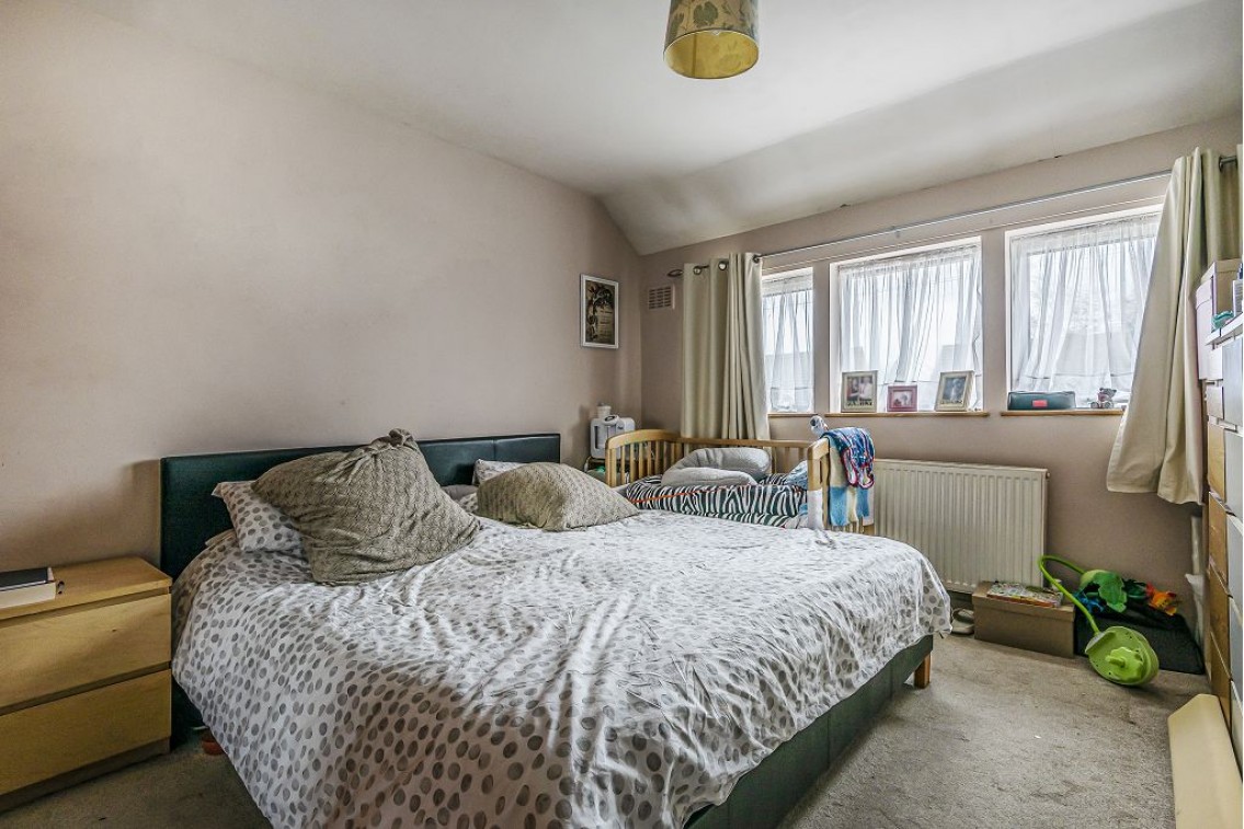 Manor Road, London Colney, AL2 Abbey Estates