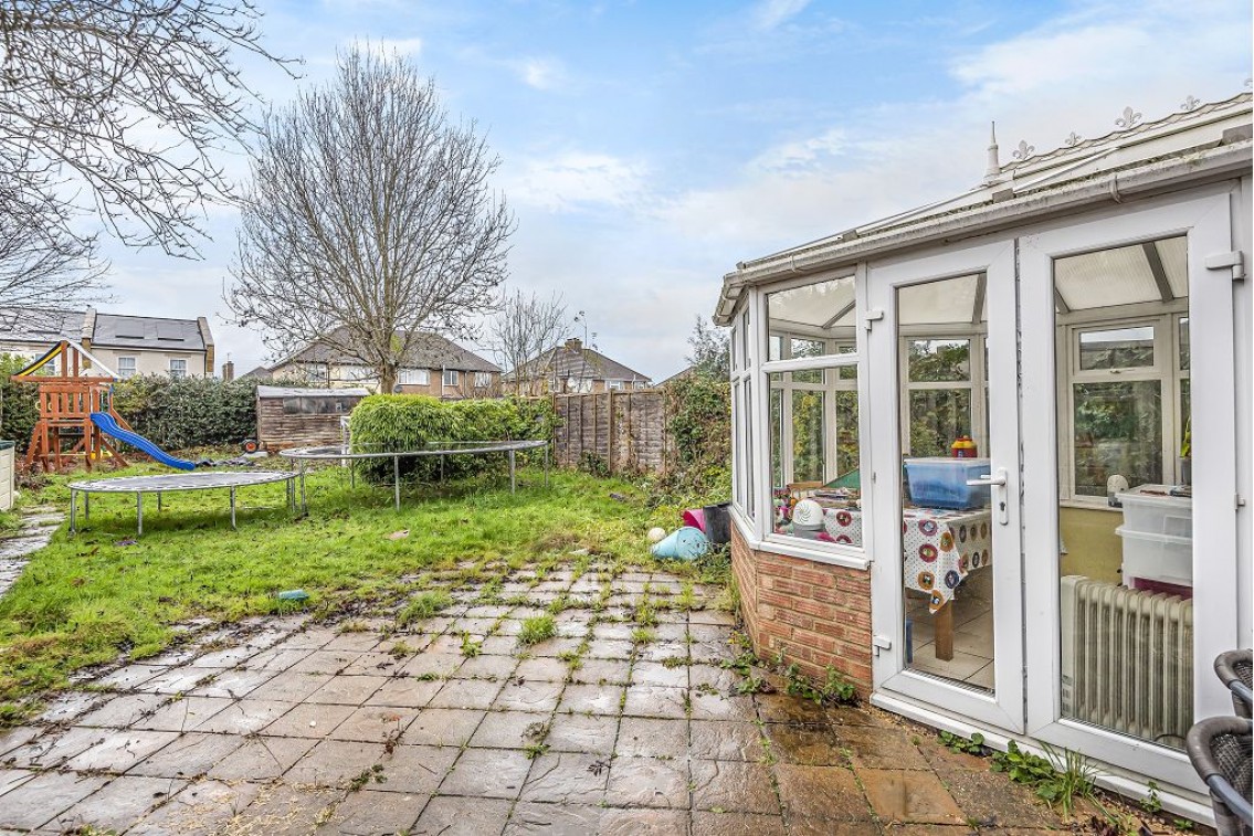 Manor Road, London Colney, AL2 Abbey Estates